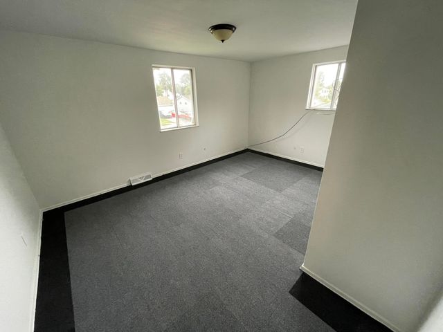 6907 Parkbelt Drive, Flint, MI 48505