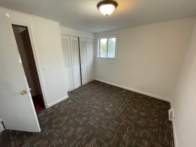 6907 Parkbelt Drive, Flint, MI 48505