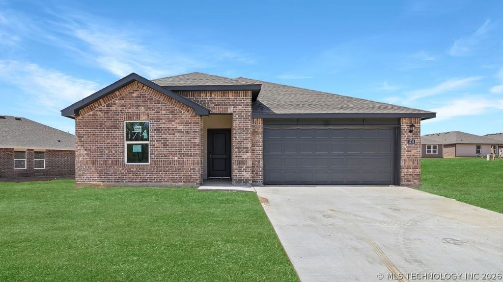 1716 S 22nd Street, Broken Arrow, OK 74011