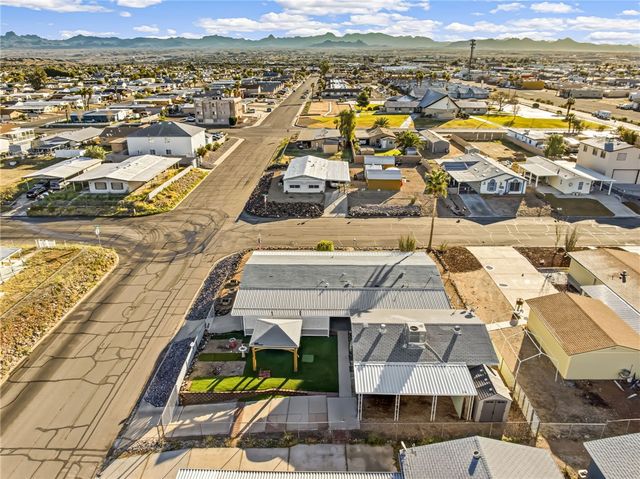 1671 Lynn Drive, Bullhead City, AZ 86442