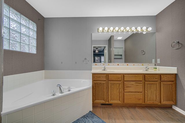 11130 Allendale Court, Crown Point, IN 46307