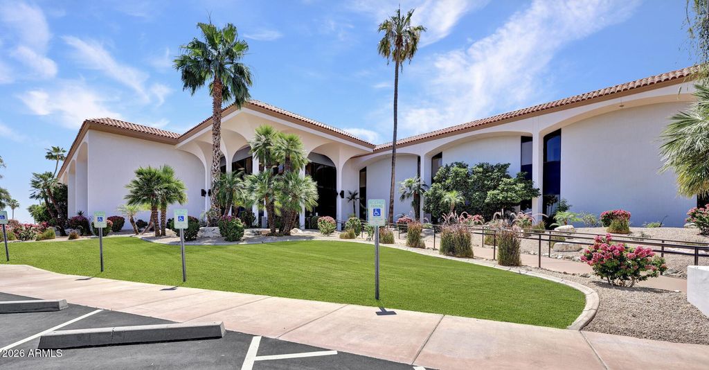 10451 W PALMERAS Drive 200, Sun City, AZ 85373 — exterior