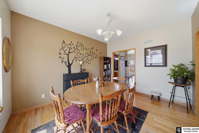 1550 Meadow Lark Road, Lincoln, NE 68521