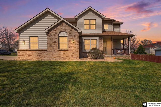 1550 Meadow Lark Road, Lincoln, NE 68521