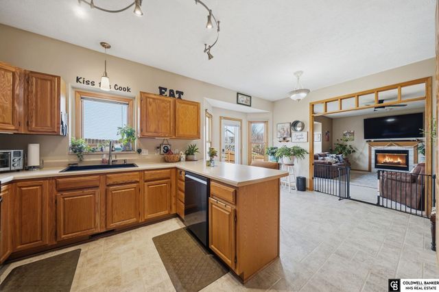 1550 Meadow Lark Road, Lincoln, NE 68521