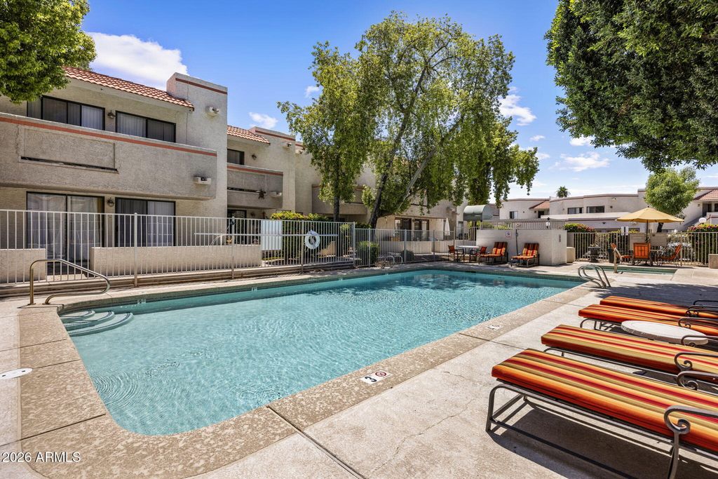 Image 25 of property listing at 985 N GRANITE REEF Road 154, Scottsdale, AZ 85257