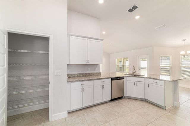 8373 SW 57TH COURT, Ocala, FL 34476