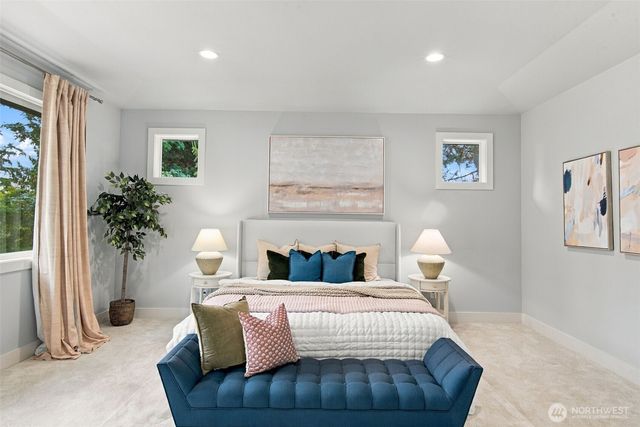 3240 112th Avenue SE, Bellevue, WA 98004