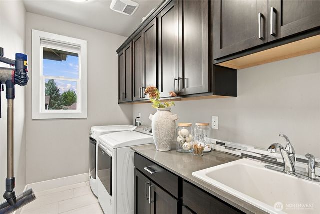 3240 112th Avenue SE, Bellevue, WA 98004