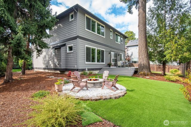 3240 112th Avenue SE, Bellevue, WA 98004