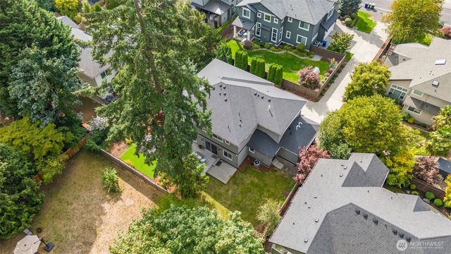 3240 112th Avenue SE, Bellevue, WA 98004