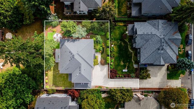 3240 112th Avenue SE, Bellevue, WA 98004