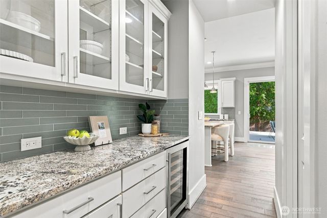 3240 112th Avenue SE, Bellevue, WA 98004