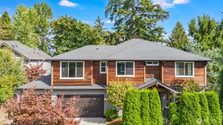 3240 112th Avenue SE, Bellevue, WA 98004