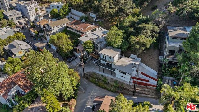 6900 Treasure Trail, Los Angeles, CA 90068