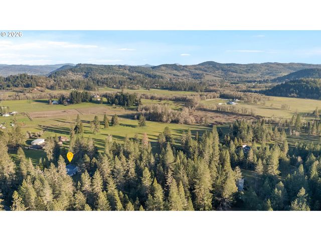 982 DOERNER Rd, Roseburg, OR 97471