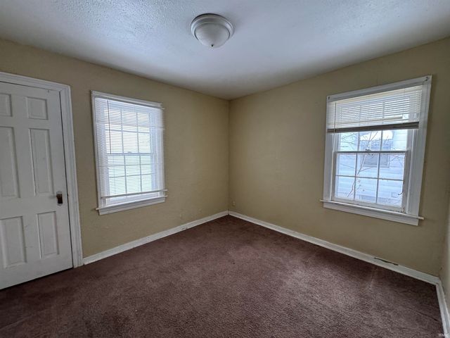 4502 Hoagland Avenue, Fort Wayne, IN 46807