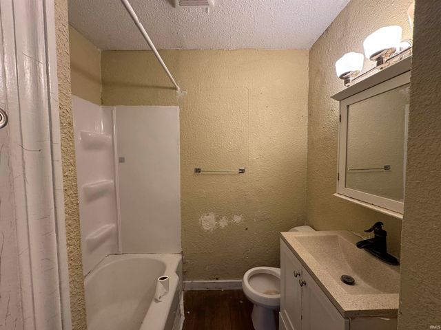 4502 Hoagland Avenue, Fort Wayne, IN 46807