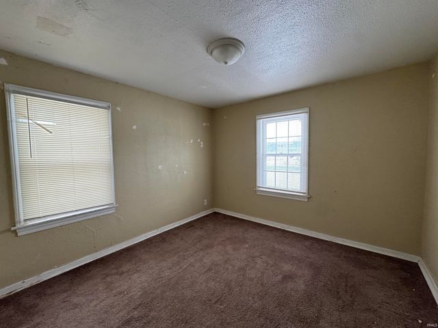 4502 Hoagland Avenue, Fort Wayne, IN 46807