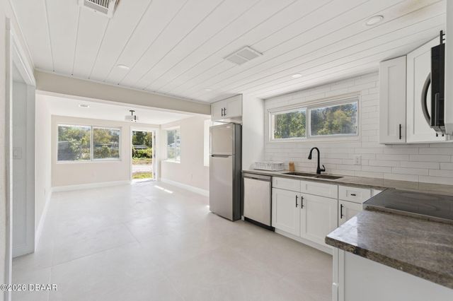 612 Holly Street, Daytona Beach, FL 32117