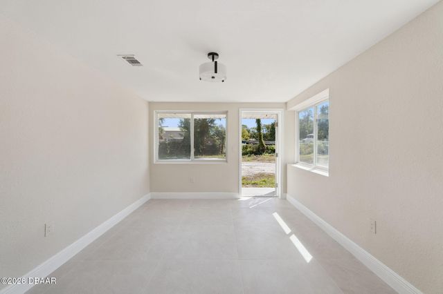 612 Holly Street, Daytona Beach, FL 32117