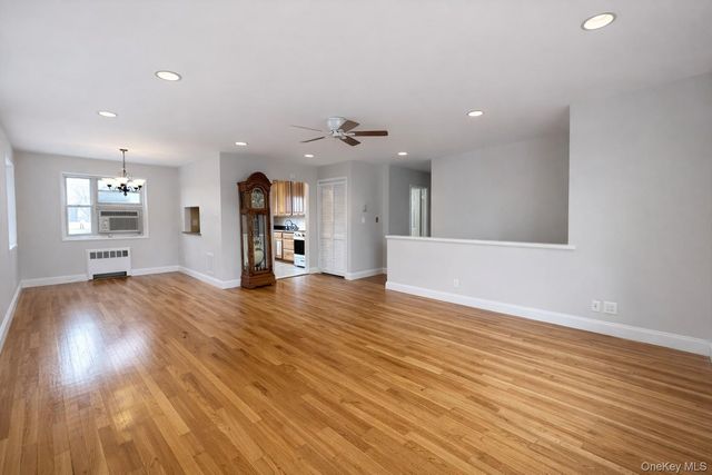 212-09 16 Avenue 168, Bayside, NY 11360