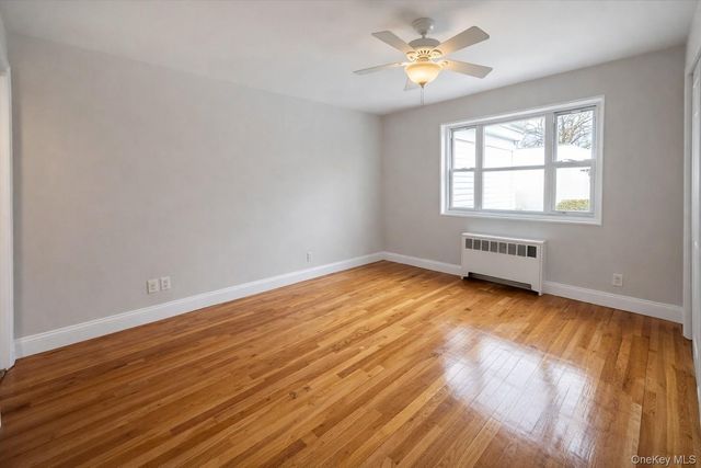 212-09 16 Avenue 168, Bayside, NY 11360