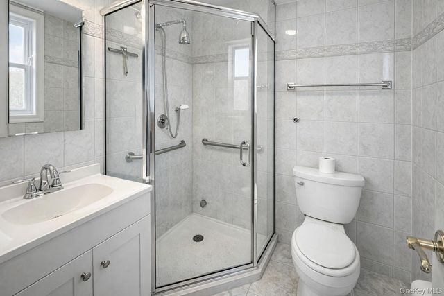 212-09 16 Avenue 168, Bayside, NY 11360