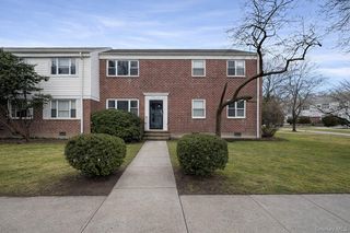 212-09 16 Avenue 168, Bayside, NY 11360