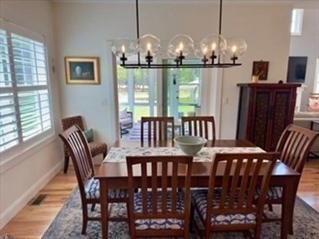 15 Beacon St, Wareham, MA 02558