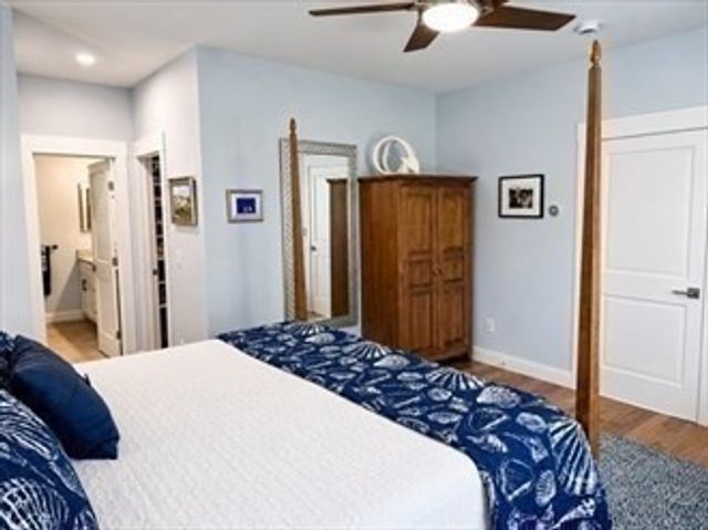 15 Beacon St, Wareham, MA 02558