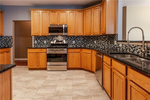 3254 Arroyo Bluff LN, Round Rock, TX 78681