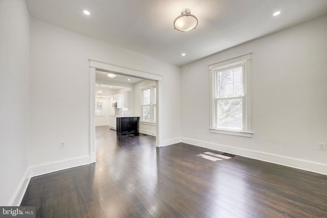 3214 5TH ST SE, Washington, DC 20032