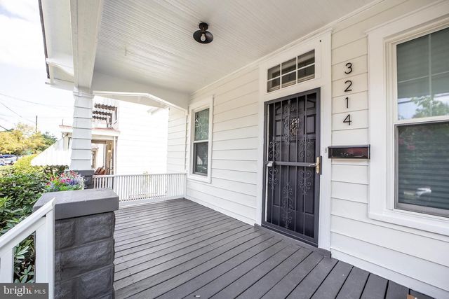 3214 5TH ST SE, Washington, DC 20032