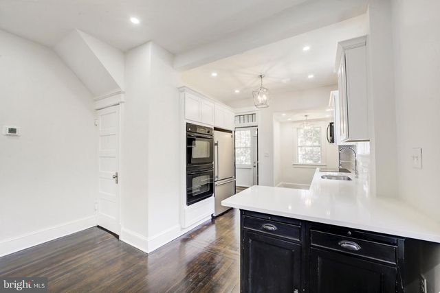 3214 5TH ST SE, Washington, DC 20032