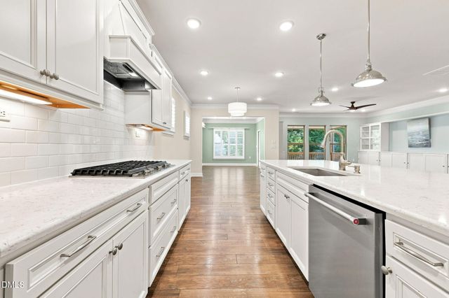125 Oakmere Drive, Cary, NC 27513