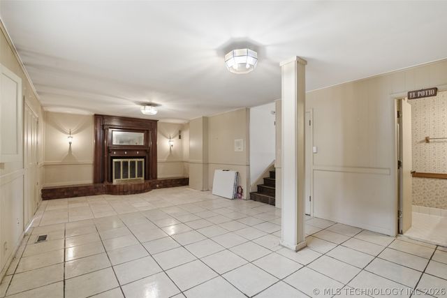 6022 S 72nd East Avenue, Tulsa, OK 74145