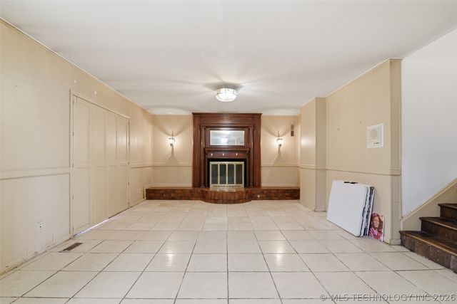 6022 S 72nd East Avenue, Tulsa, OK 74145