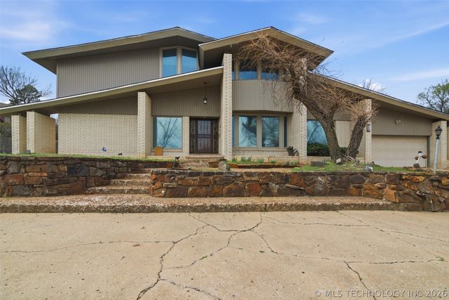 6022 S 72nd East Avenue, Tulsa, OK 74145