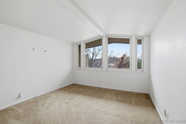 6022 S 72nd East Avenue, Tulsa, OK 74145