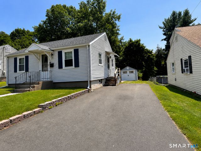 41 Bilyue Road, Manchester, CT 06042