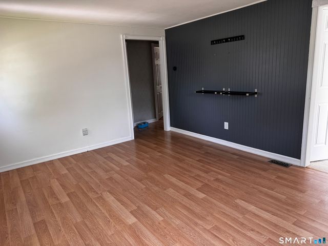 41 Bilyue Road, Manchester, CT 06042