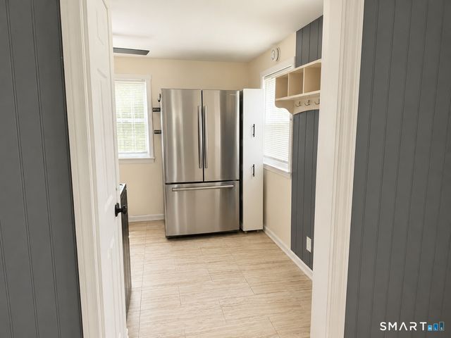 41 Bilyue Road, Manchester, CT 06042