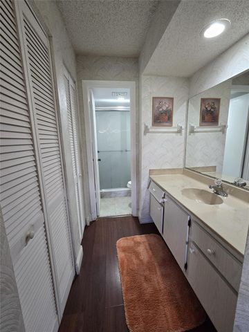 6195 Rock Island Rd 215, Tamarac, FL 33319
