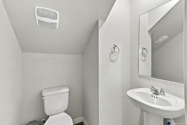 2227 Dry Moss Pass, San Antonio, TX 78224