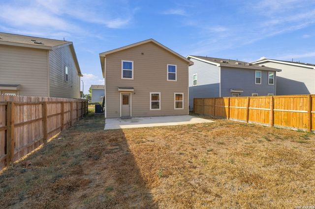 2227 Dry Moss Pass, San Antonio, TX 78224