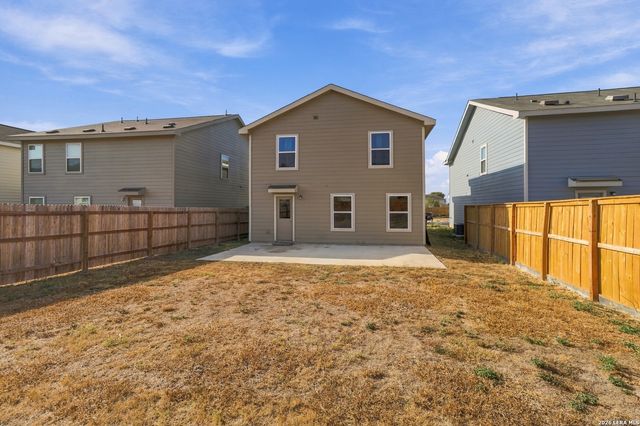 2227 Dry Moss Pass, San Antonio, TX 78224