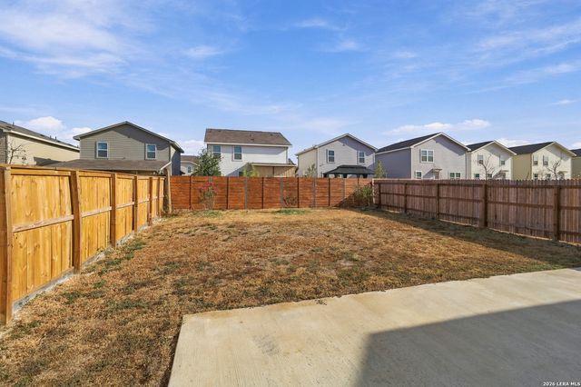 2227 Dry Moss Pass, San Antonio, TX 78224