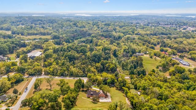 4575 Central Pike, Hermitage, TN 37076