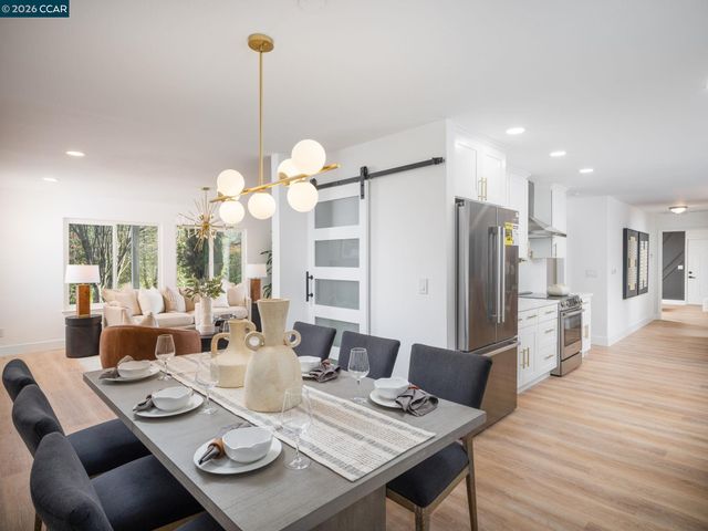 320 Miranda Ln, Alamo, CA 94507